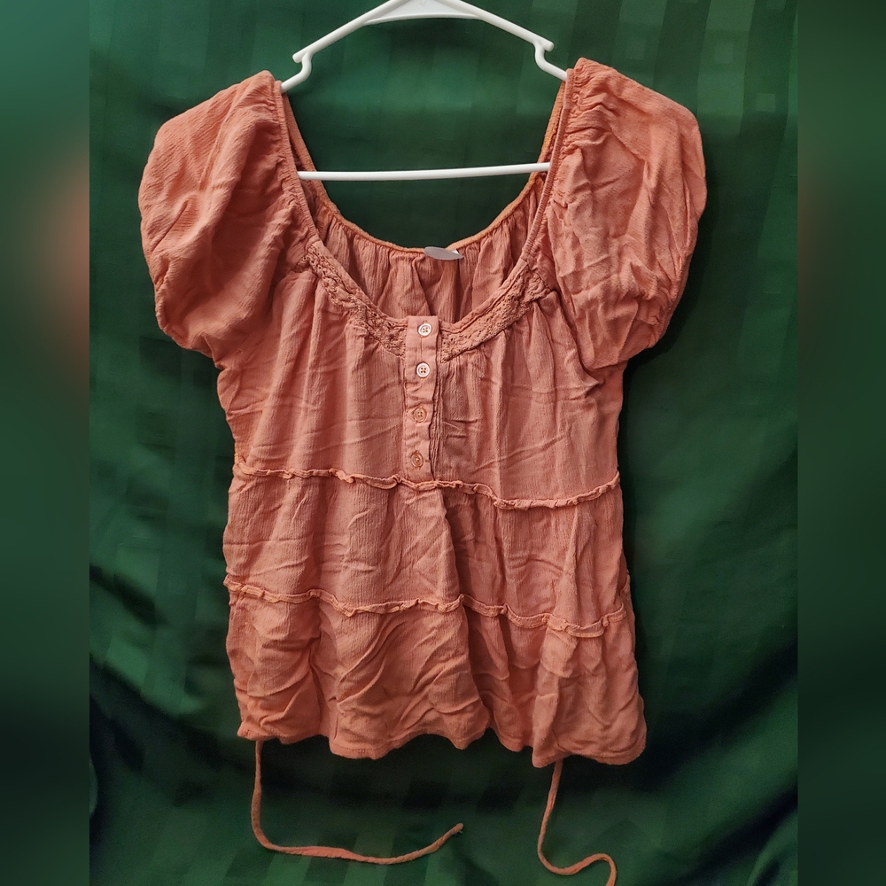 Large Short Sleeve Top